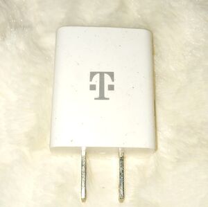 T-Mobile White Wall Charger